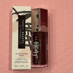 Fenty Beauty Gloss Bomb